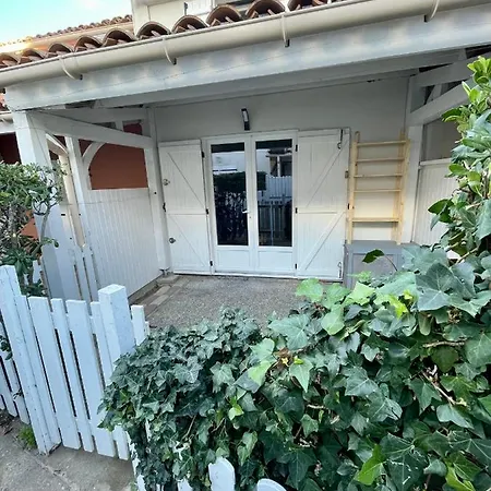 Maison Residence Prive Agde Exterior photo